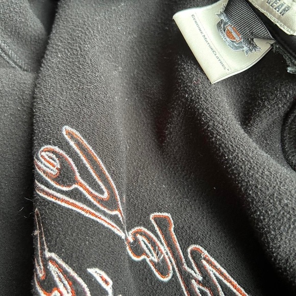 🏍️ Harley Davidson motocycle jacket, has logo in the back and front🏍️ - Picture 6 of 6